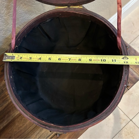 Vintage‎ Bamboo Woven Round Basket with Diamond-Weave Attached Lid Black Lining - Picture 10 of 16